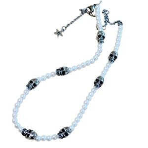Dalmata D spooky Skull Pearl Necklace Freshwater beads choker beaded silver 17"